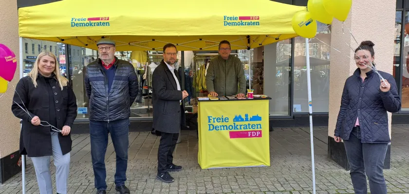 Infostand Thomas Nitzsche FDP Jena Saale-Holzland